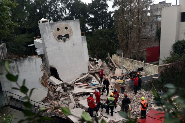 Así quedó la casa derrumbada en Alberdi.