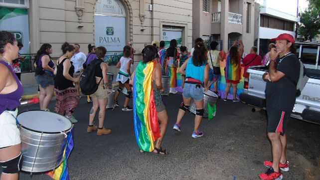 La Marcha Federal del Orgullo antifascista y antirracista replicó en varias ciudades de Entre Ríos. Postales de Concordia.&nbsp;