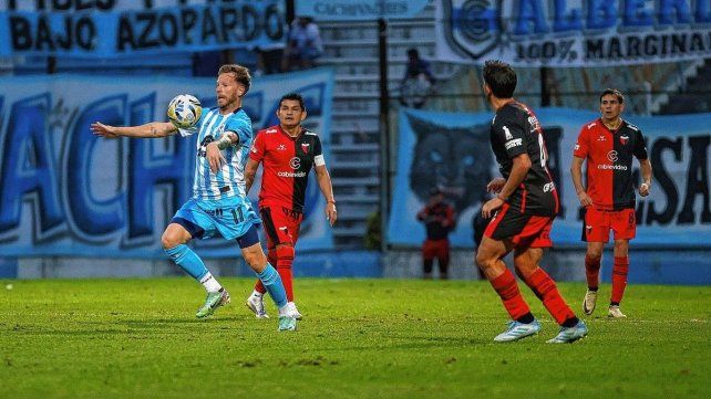El minuto a minuto del partido entre Gimnasia (J) y Colón El minuto a minuto del partido entre Gimnasia (J) y Colón