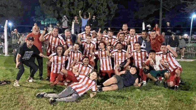 Colón de San Justo es el bicampeón de la copa de Oro de la categoría Senior liguista.