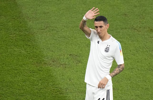 Di María les hizo otro guiño a los hinchas de Central