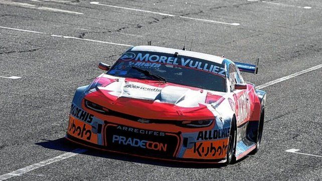 El piloto de Arrecifes fue la referencia en el sábado de TC ante un gran marco de espectadores.