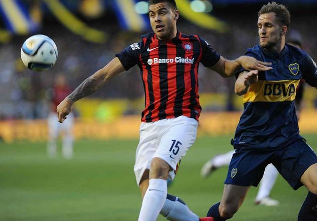 San Lorenzo le ganó a Boca y se quedó con la cima del campeonato