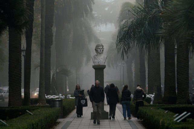 El tiempo en Rosario: viernes con niebla matinal y aumento de la temperatura
