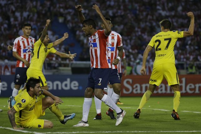 Boca empató en Barranquila y mantiene la esperanza