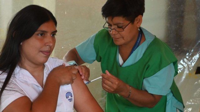 La vacunación itinerante en Santa Fe continúa