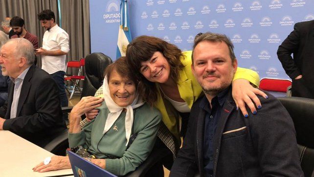 Presentaron el proyecto de ley contra el negacionismo