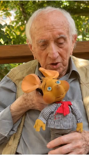 Murió Peppino Mazzullo, la histórica voz italiana del Topo Gigio, a los 100 años