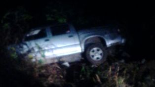 Una camioneta volcó en el Parque Nuevo y cuatro jóvenes resultaron lesionados