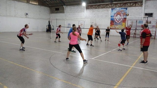 Unión Árabe retomará los entrenamientos en enero.