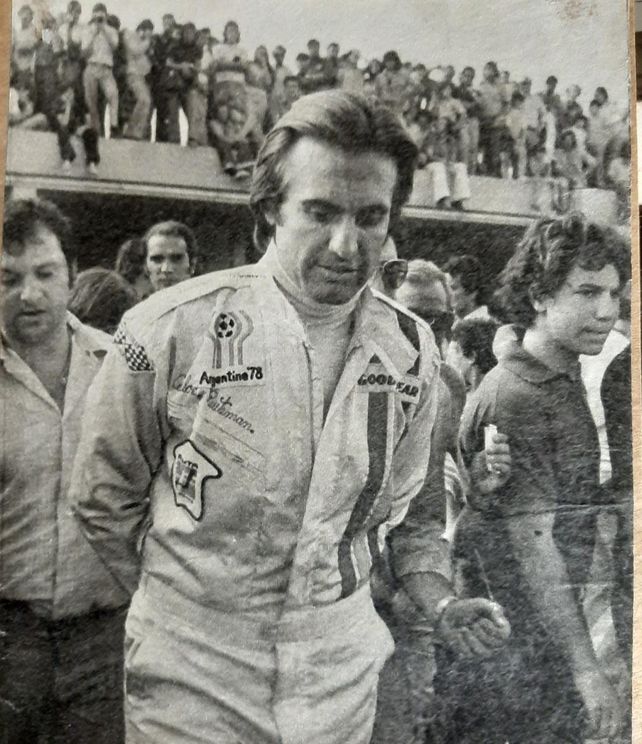 A nueve años de dejar la Fórmula 1, Reutemann saltó a la política y fue gobernador