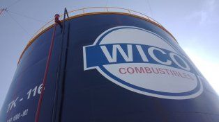Uno de los tanques de Wico en la planta de Lujan de Cuyo, Mendoza.