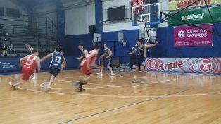 Torneo Oficial Prefederal: festejos de Gimnasia y Rivadavia