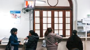 Santa Fe: hay 1.000 asignaciones demoradas por la falta de DNI