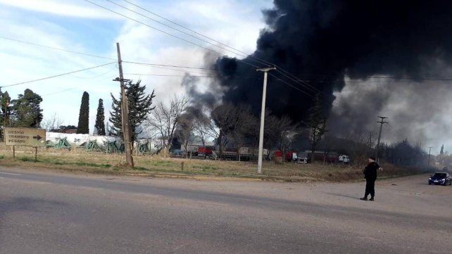 Se incendió un depósito de camiones en Santo Tomé, a la vera del acceso por Ruta Nacional 19 Se incendió un depósito de camiones en Santo Tomé, a la vera del acceso por Ruta Nacional 19