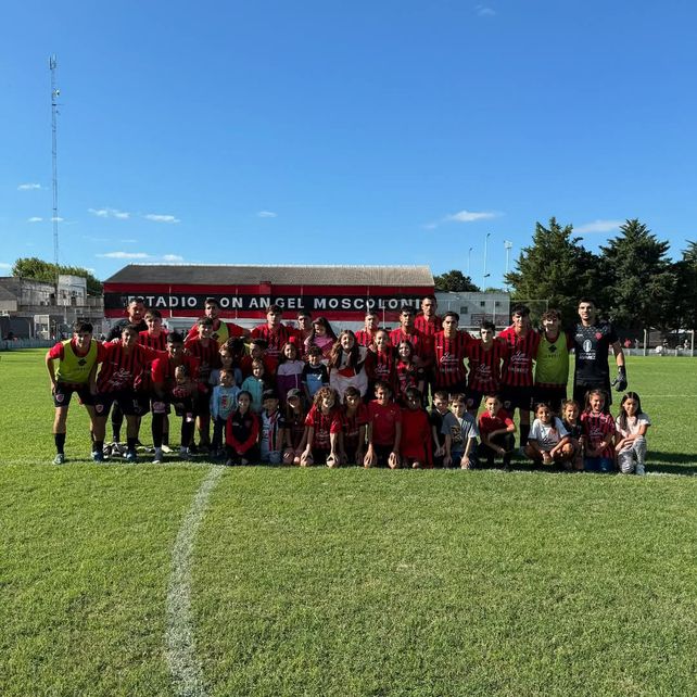 El Rojinegro de Álvarez. El equipo de Unión comenzó con un triunfo ante Central y ahora disputará el clásico ante Sportivo.&nbsp;