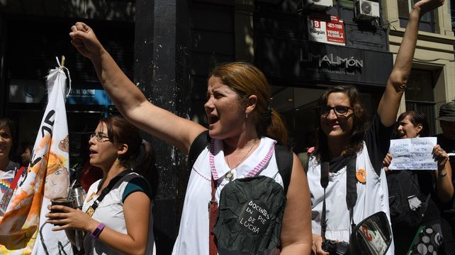Ctera afirmó que el paro tuvo una adhesión del 75%