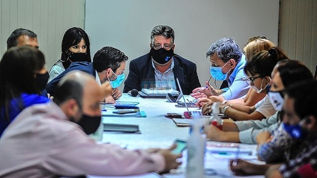 Gremios docentes rechazaron la oferta salarial del gobierno