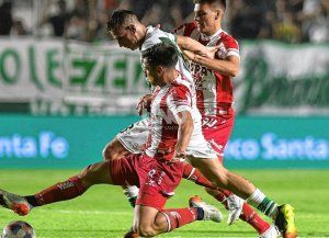 Gustavo Munúa se guarda los 11 de Unión para recibir a Instituto