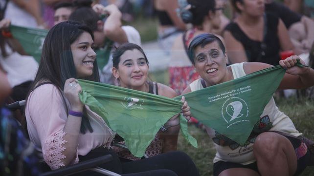 Los pañuelos verdes volvieron a la calle por el aborto legal