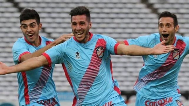 Federico Milo se convirtió en el quinto refuerzo de Unión