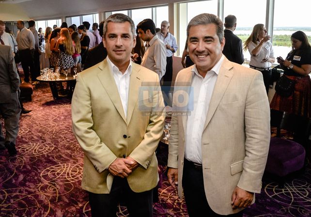 Siempre. Benicio y Mariano.