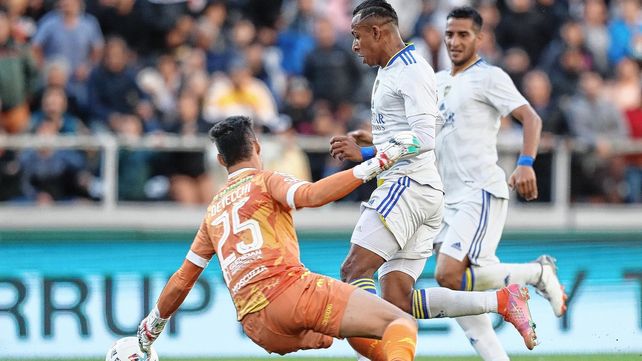 Boca derrota al Tiburón con dos goles de Sebastián Villa.&nbsp;