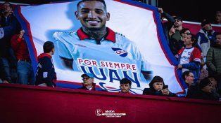 Video: Nacional le realizó un emotivo homenaje a Juan Izquierdo