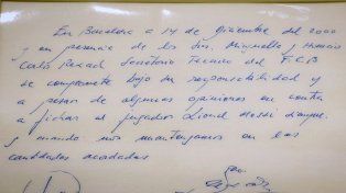 La servilleta donde Lionel Messi firmó su primer contrato con Barcelona.