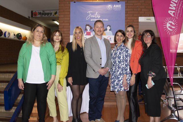 Se celebró la graduación de la tercera edición de AWE Argentina