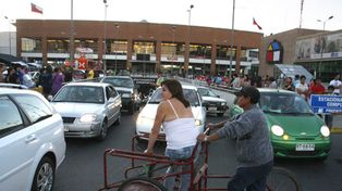 Un muerto, tres heridos y 7.000 evacuados tras sismo en Chile