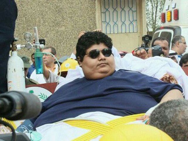 Hospitalizaron a un hombre que pesa más de 600 kilos