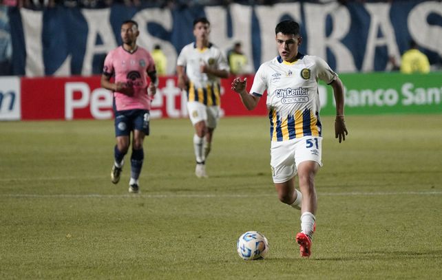Uno de los buenos partidos de Santiago Segovia en primera fue en Mendoza, ante Independiente Rivadavia.