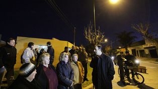 El Municipio continúa las tareas de recambio de columnas de iluminación