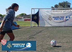 Los hinchas de Unión se coparon con el Argentina Patea