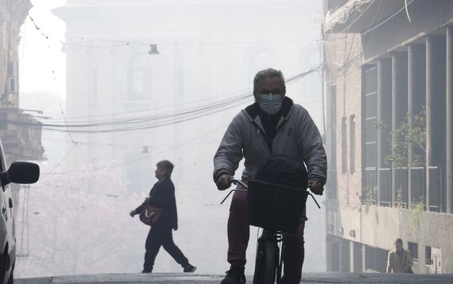 Incendios en las islas: este jueves a las 9 marchan los intendentes al Obelisco