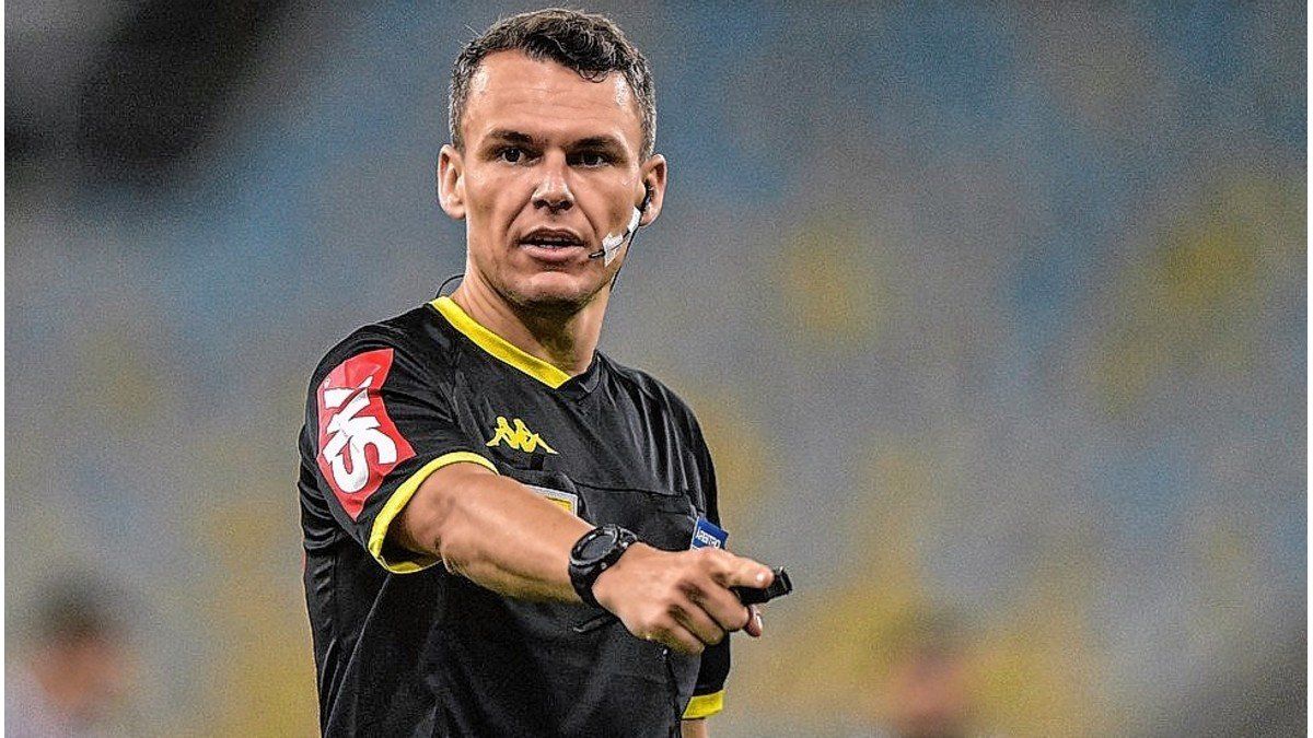 Árbitro de Brasil para la despedida de Patronato en la Copa