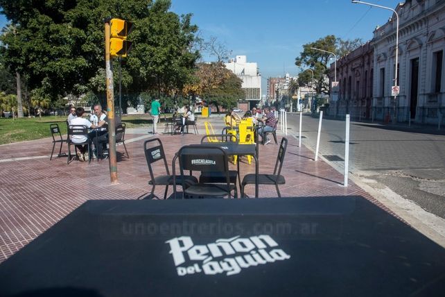 Fotos: las mesas y la gastronomía recibieron a sus clientes