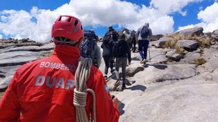 Personal del Departamento Unidades de Alto Riesgo (DUAR) realizó el operativo. Es el segundo rescate de un contingente de alumnos rosarinos en menos de 24 horas.&nbsp; 