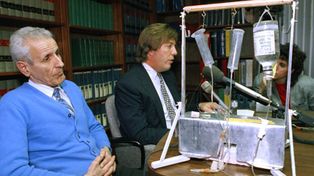Muri&oacute; el doctor Kevorkian, gran defensor del suicidio asistido