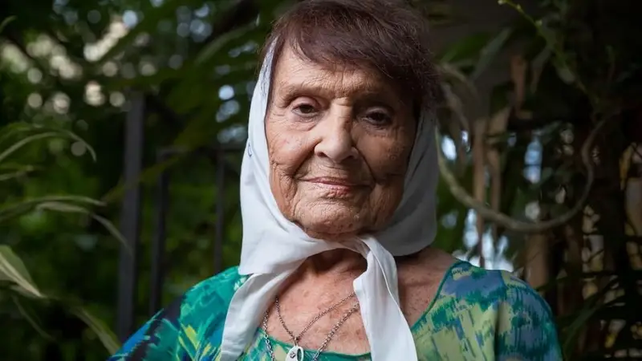 Murió Taty Almeida, histórica referente de Madres de Plaza de Mayo