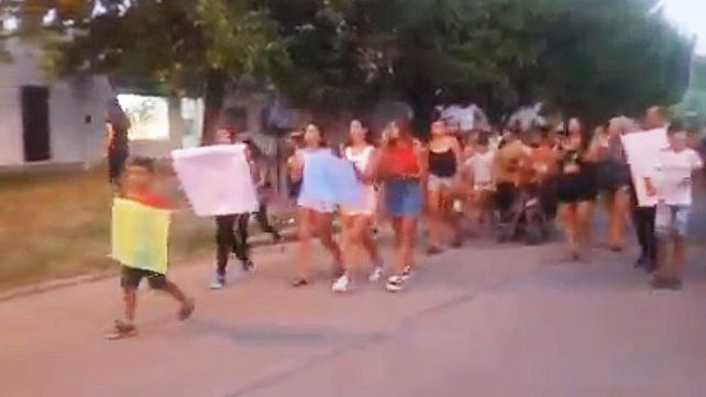 Hernandarias: marcharon pidiendo la aparición de Ramón