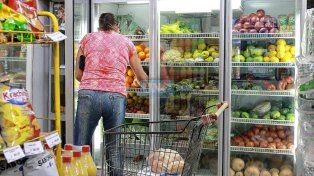 La CAME informó que las ventas minoristas Pymes bajaron 5,7% frente a junio y 2% interanual.