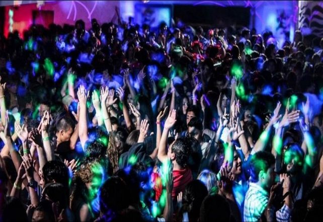 Fue a bailar, lo drogaron y lo violaron
