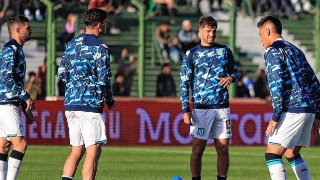 Racing perdió contra Sarmiento y el domingo recibirá a Unión Racing perdió contra Sarmiento y el domingo recibirá a Unión