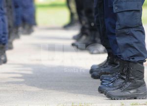 Pullaro: Necesitamos que los policías salgan de las oficinas y vayan a patrullar