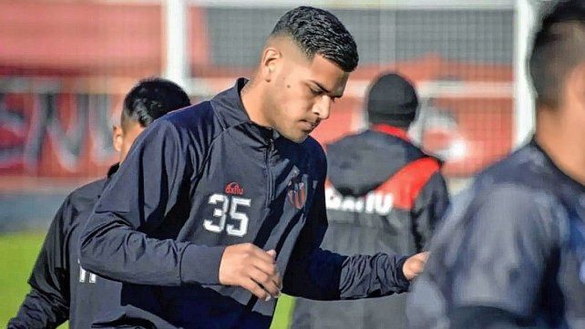 Facundo Díaz renovó su vínculo con Patronato.