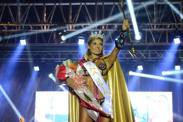 La nueva reina del Carnaval del País es una abogada de 34 años