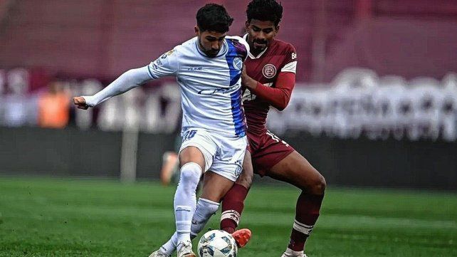 Godoy Cruz alcanzó el empate sobre el final contra Lanús en condición de visitante.