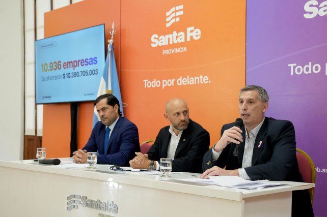 Tres ministros defendieron el recorte de impuestos para cuidar la economía.